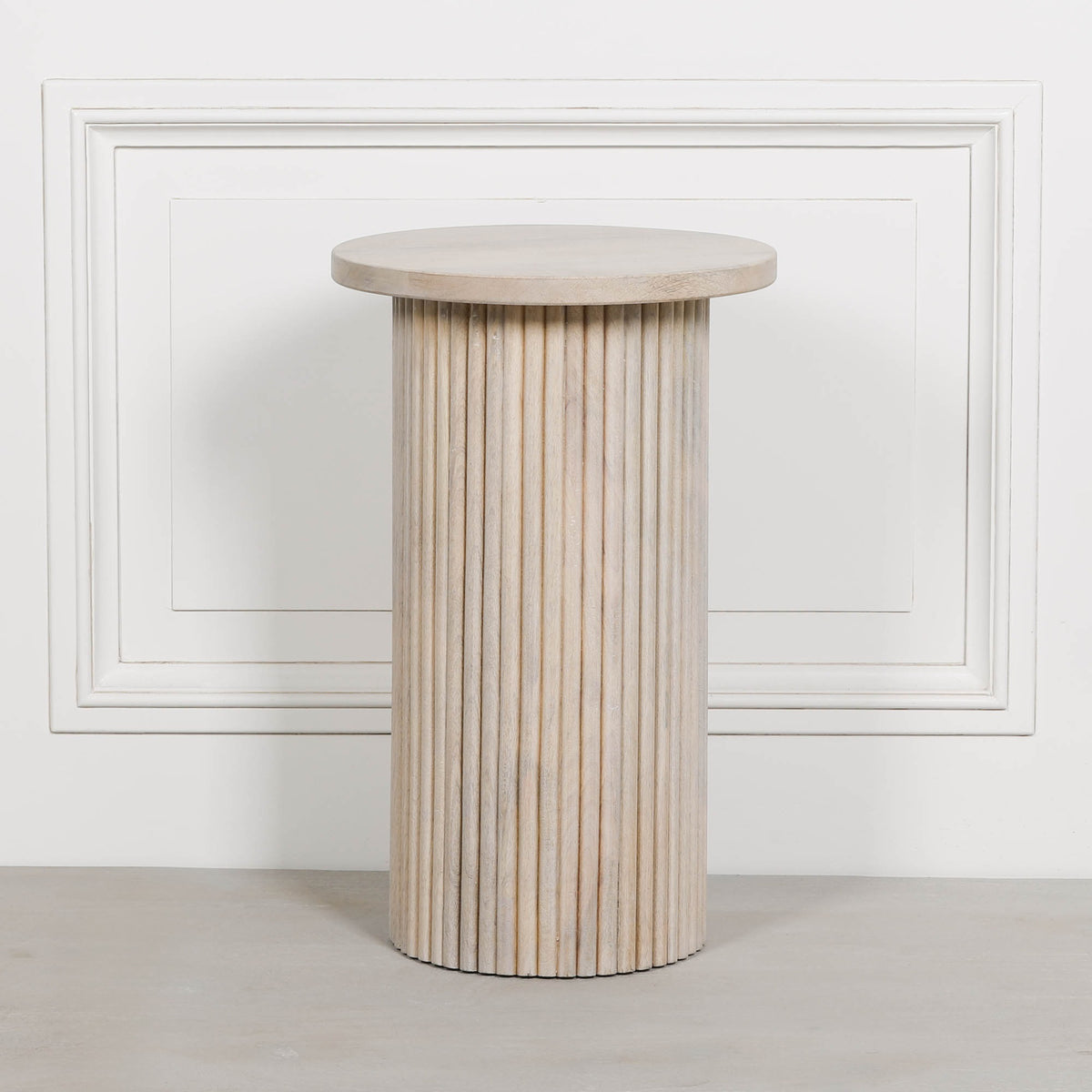 Blanche Ribbed Mango Wood Round Side Table