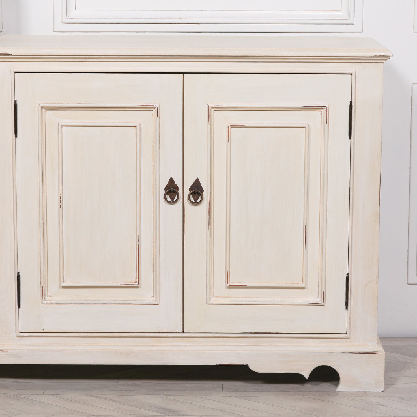 Chantilly Ornate Sideboard – Distressed White Mahogany