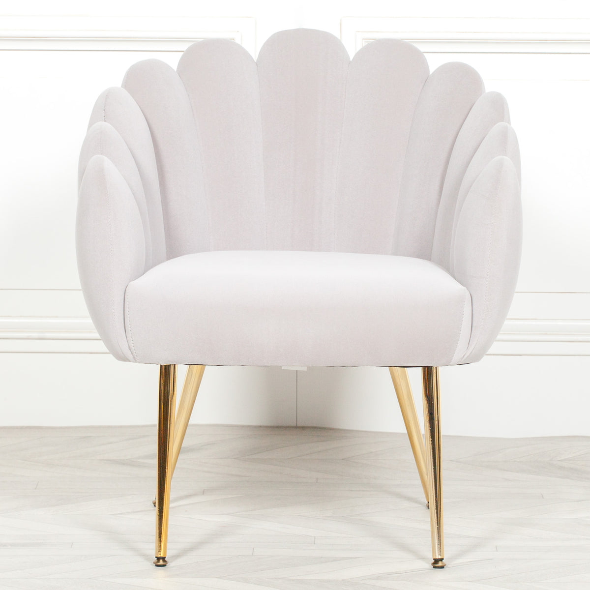 Celeste Scalloped Velvet Chair – Light Grey & Gold