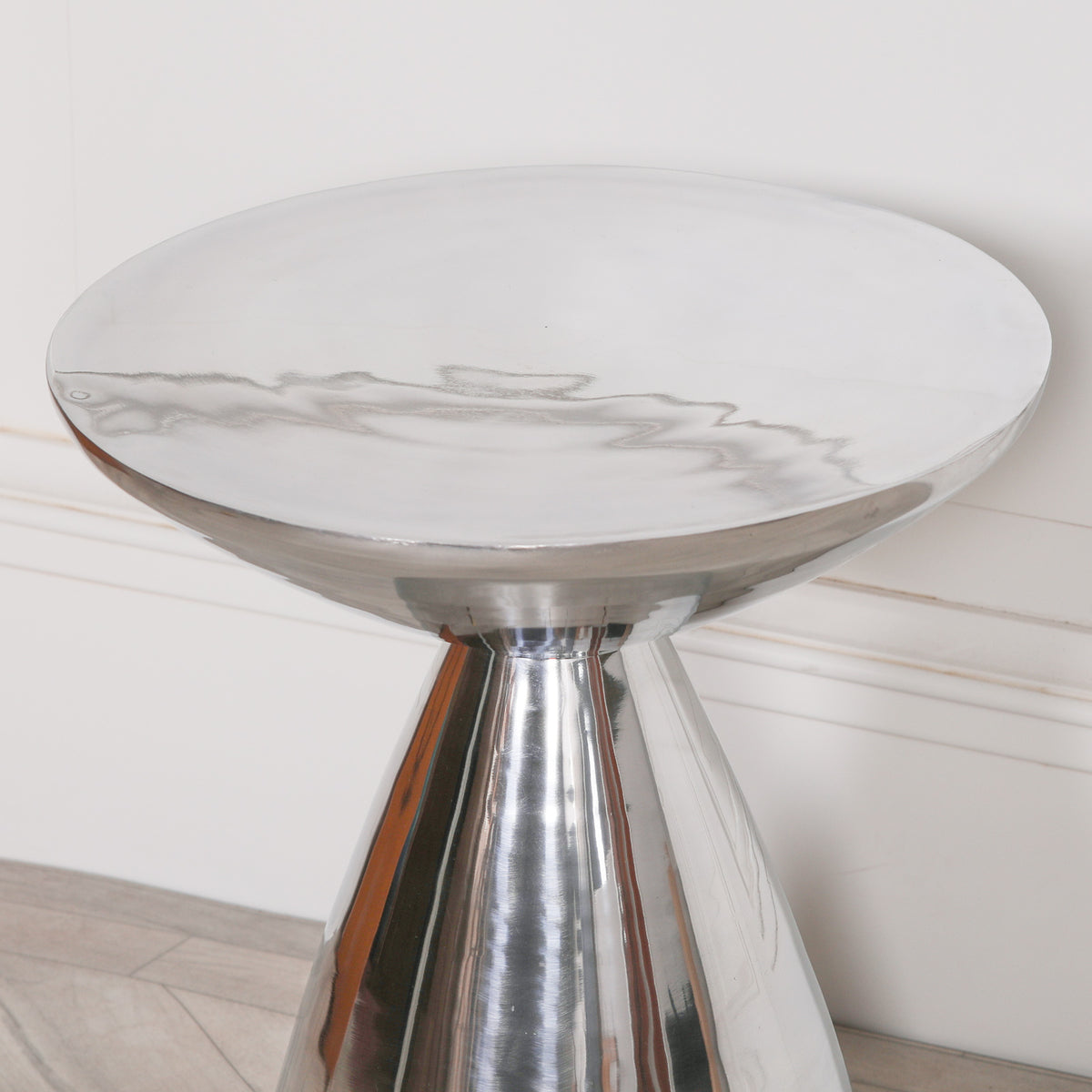 Orla Cast Aluminium Hourglass Side Table – Chrome