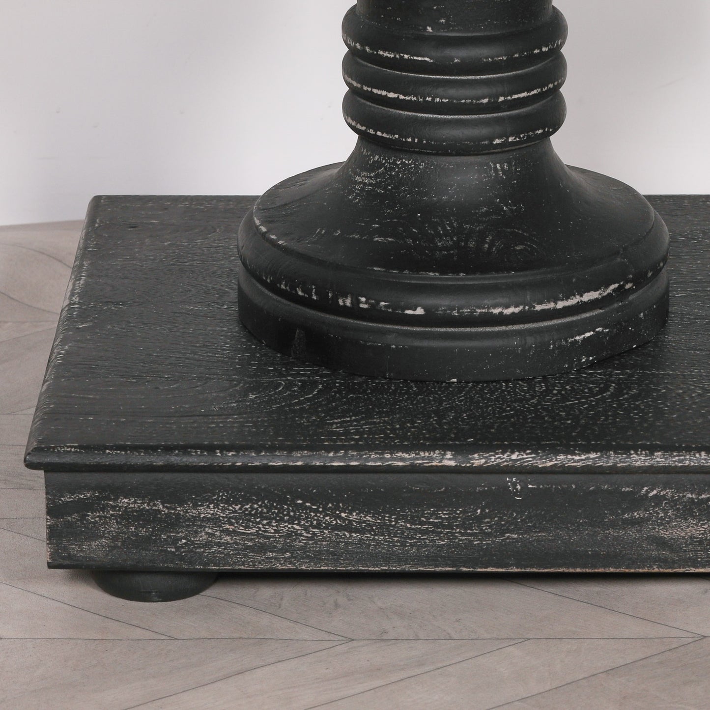 Black Manor Console Table – Distressed Mango Wood