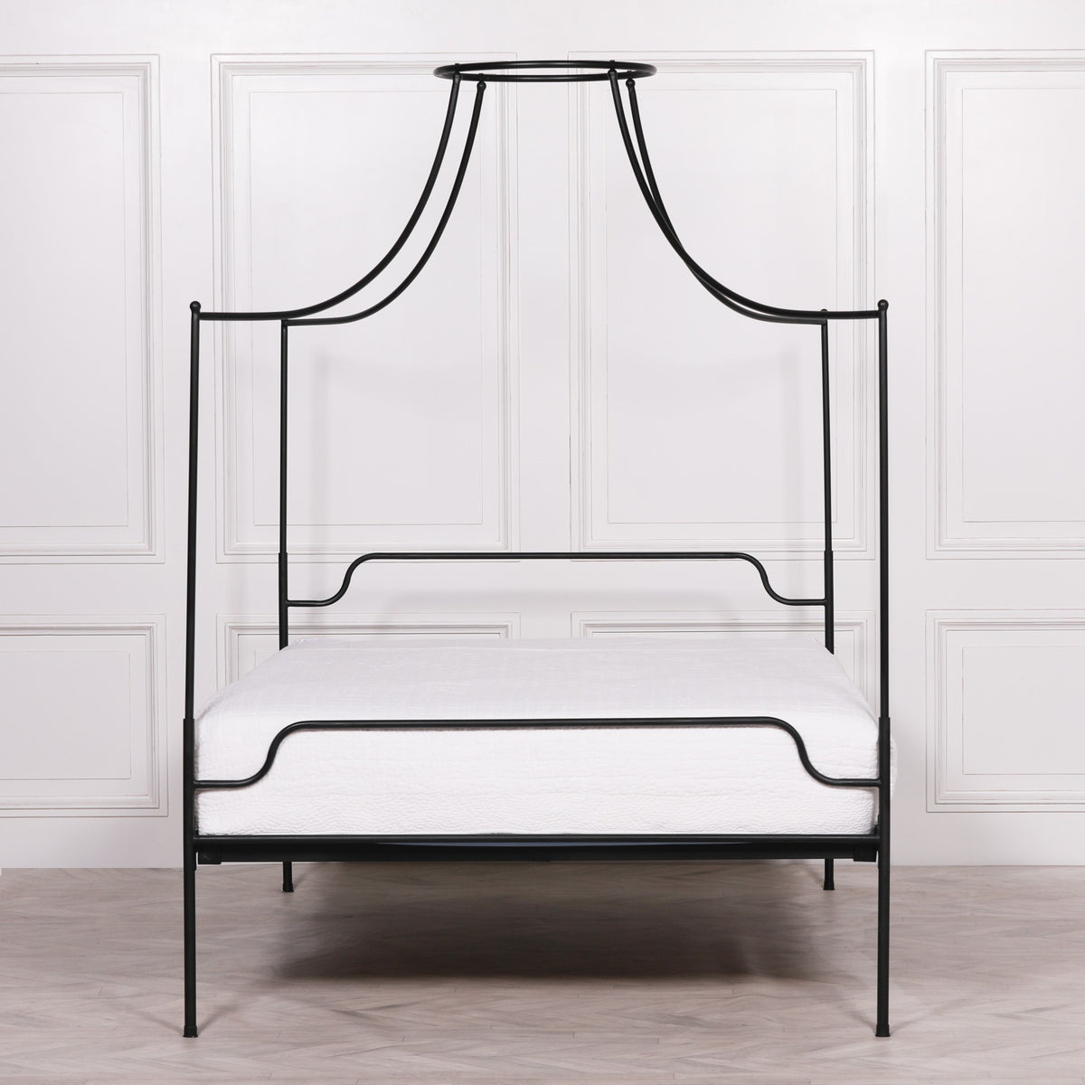 Aldwick Iron Four-Poster King Bed – Black