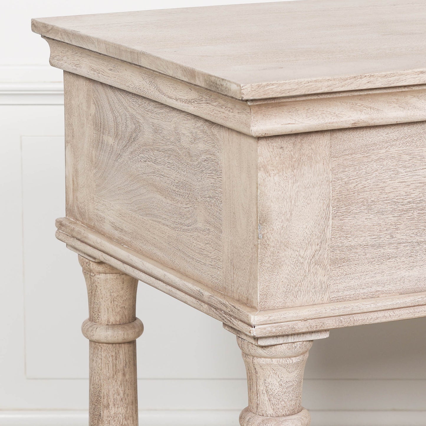 Heritage Console Table – Solid Acacia Wood