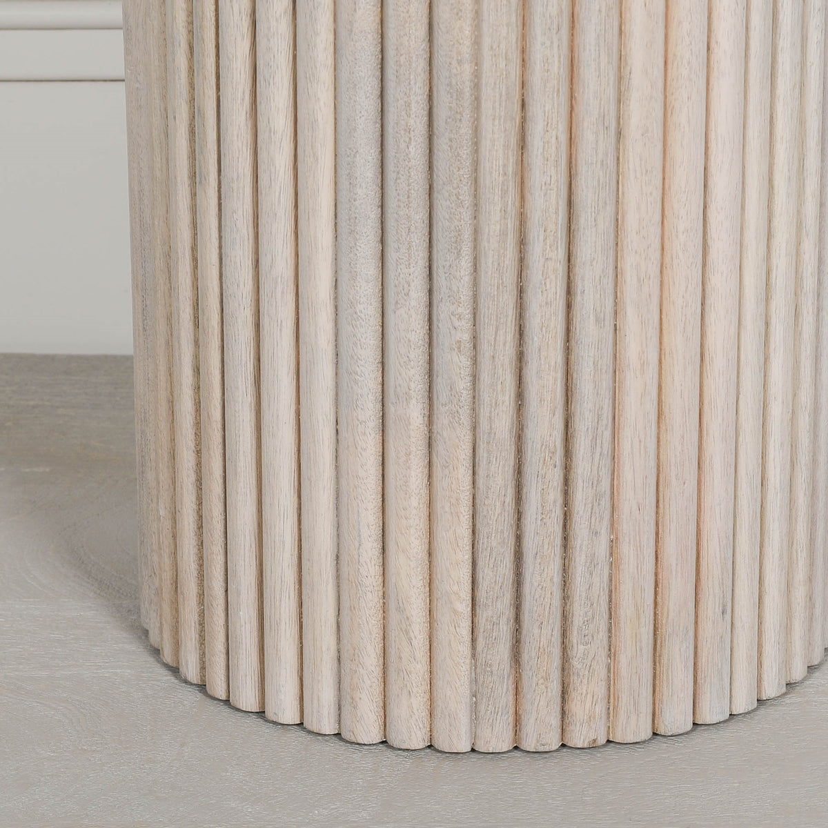 Blanche Ribbed Mango Wood Round Side Table