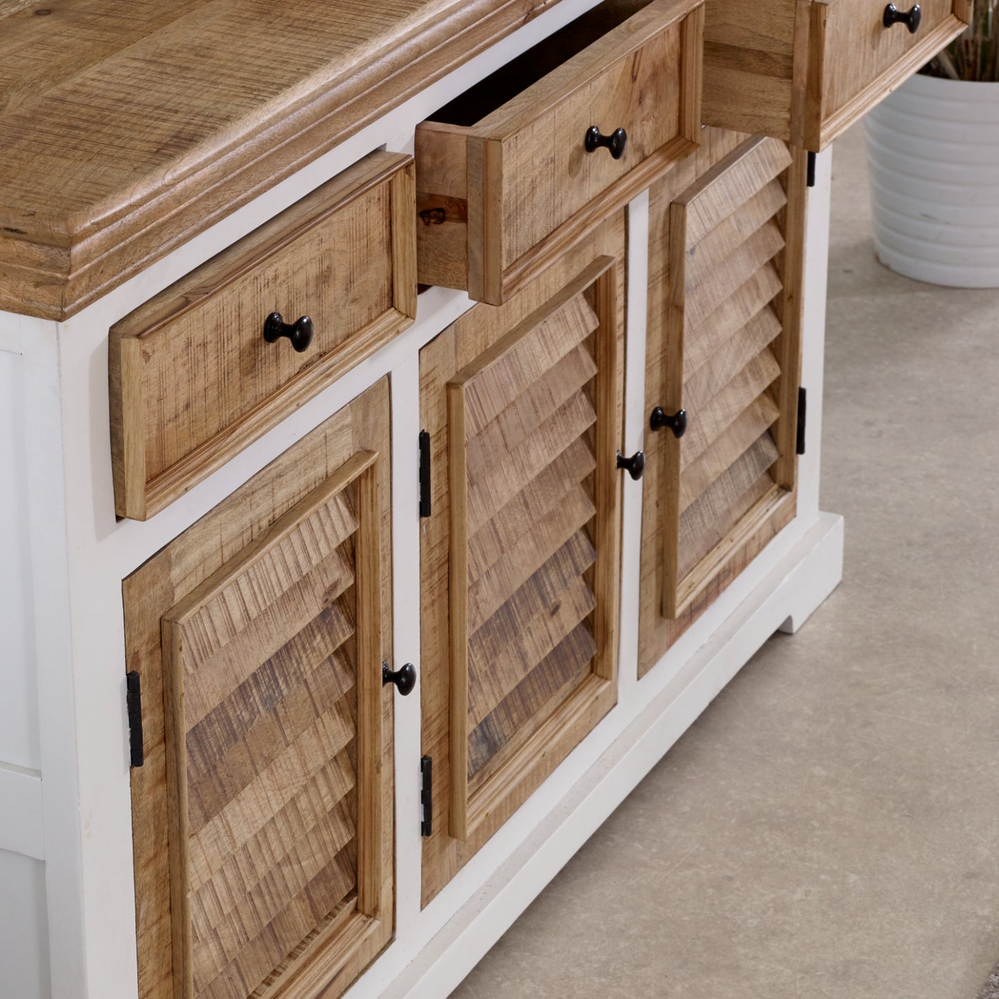Aangan Large Sideboard – Solid Mango Wood