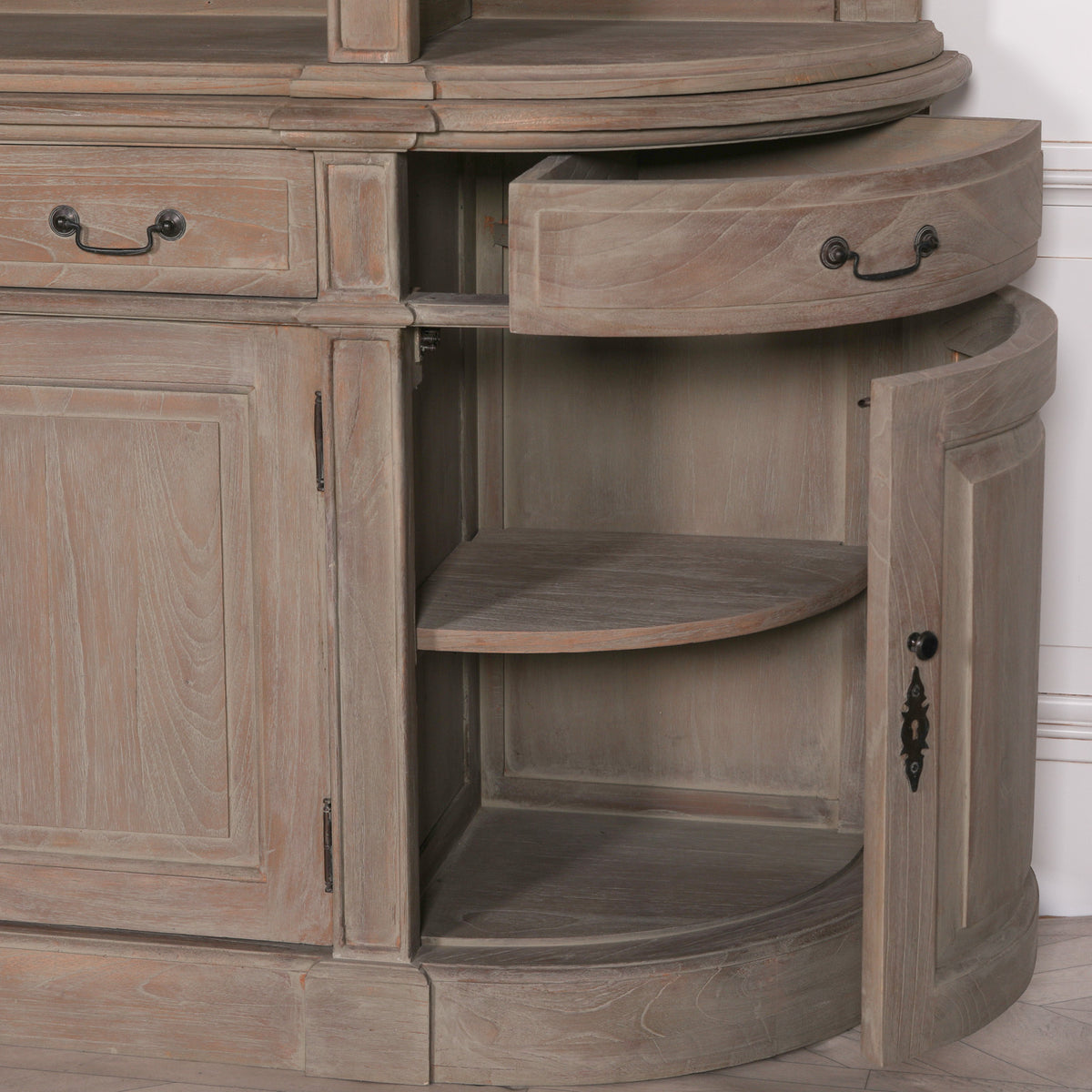 Westbrook Curved Library Bookcase with Ladder – Rustic White Cedar